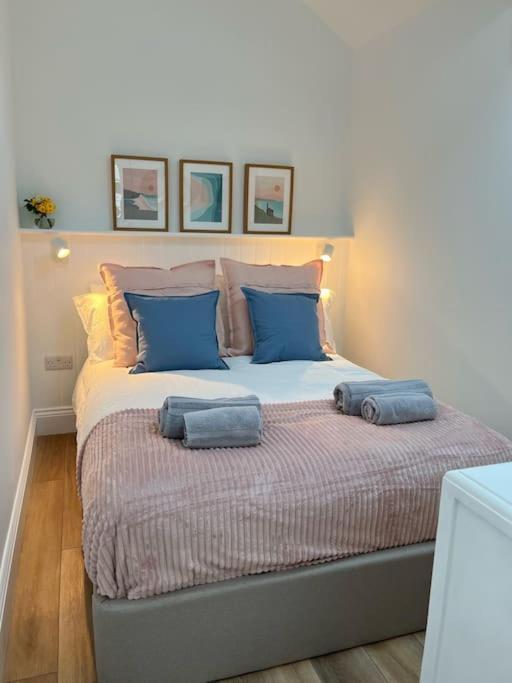 Cosy Country Getaway, 5 Mins From The Sea Villa Penzance Ngoại thất bức ảnh